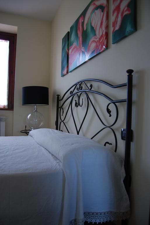 サン・セヴェリーノ・マルケ Casale Il Cerqueto Bed & Breakfast 部屋 写真