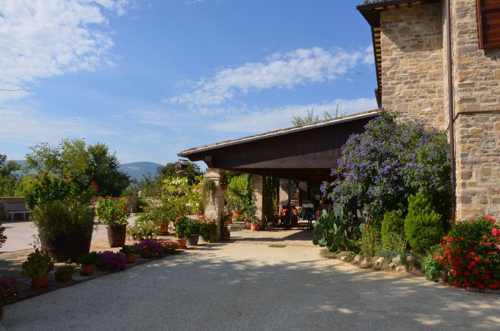 サン・セヴェリーノ・マルケ Casale Il Cerqueto Bed & Breakfast エクステリア 写真